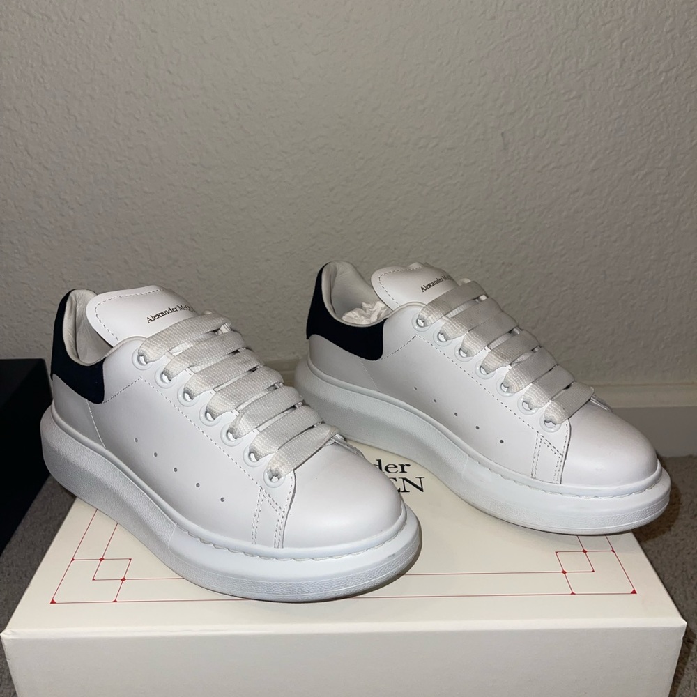 Alexander McQueen Oversized Sneaker